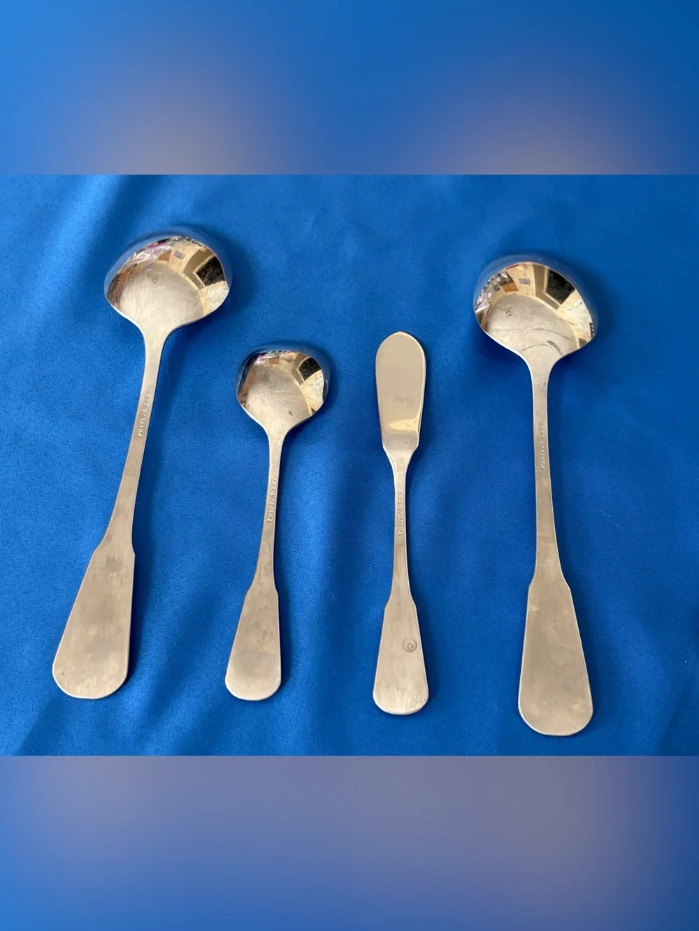 ONEIDA SSS YANKEE CLIPPER 2 Serving Spoons/Sugar Spoon/Butter Knife Lot